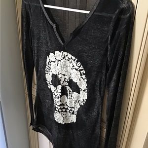 Halloween Graphic top